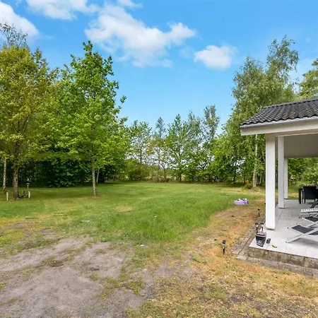 Baever - 1km From The Sea By Interhome Laeso