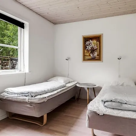 Baever - 1km From The Sea By Interhome بيت للعطل Laeso