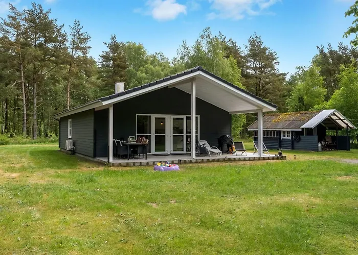 Baever - 1km From The Sea By Interhome *